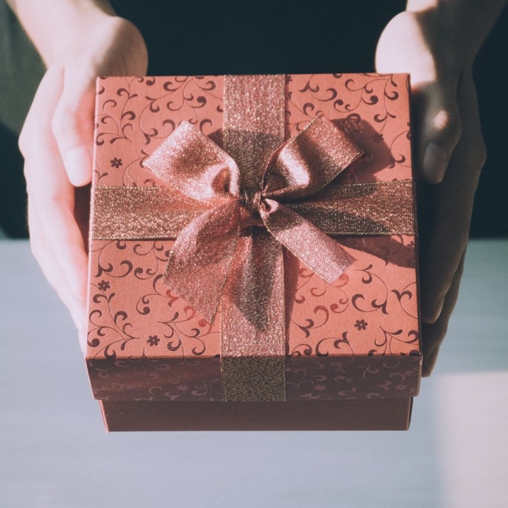 Professional Gift Wrapping! - Picture 2 of 5